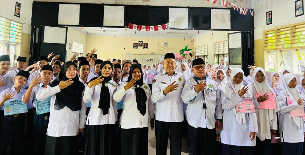 MATAMUDA MTs Persiapan Negeri 4 Medan Dibuka Meriah, Kasi Penmad Berikan Motivasi Generasi Madrasah